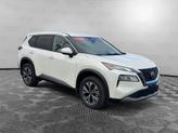 Thumbnail of 2023 Pearl White Tricoat Nissan Rogue