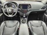 Thumbnail of 2022 Diamond Black Crystal Pearlcoat Jeep Cherokee