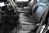 Thumbnail of 2026 Diamond Black Crystal Pearlcoat RAM 1500