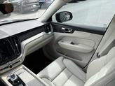 Thumbnail of 2025 Onyx Black Metallic Volvo XC60 Plug-In Hybrid