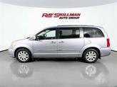 Thumbnail of 2015 Billet Silver Metallic Clearcoat Chrysler Town & Country