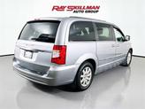 Thumbnail of 2015 Billet Silver Metallic Clearcoat Chrysler Town & Country
