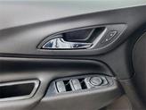 Thumbnail of 2019 Silver Ice Metallic Chevrolet Equinox