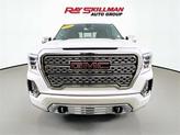Thumbnail of 2022 White Frost Tri-Coat GMC Sierra 1500 Limited