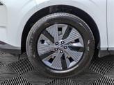 Thumbnail of 2025 White / Black Nissan Murano