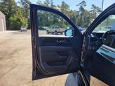 Thumbnail of 2026 Onyx Black GMC Yukon