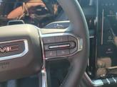Thumbnail of 2026 Onyx Black GMC Yukon