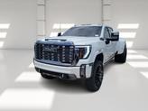 Photo of 2024 White Frost Tricoat GMC Sierra 3500