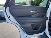 Thumbnail of 2025 Everest White Pearl Tricoat Nissan Pathfinder