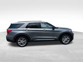 Thumbnail of 2022 Gray Metallic Ford Explorer
