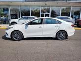 Thumbnail of 2022 Snow White Pearl Kia Forte