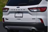 Thumbnail of 2021 Oxford White Ford Escape