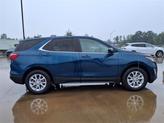 Thumbnail of 2021 Pacific Blue Metallic Chevrolet Equinox