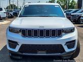 Thumbnail of 2025 Bright White Clearcoat Jeep Grand Cherokee