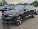 Thumbnail of 2020 Onyx Black Metallic Volvo XC40