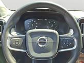 Thumbnail of 2020 Onyx Black Metallic Volvo XC40