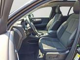Thumbnail of 2020 Onyx Black Metallic Volvo XC40