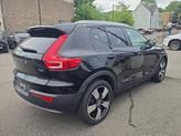 Thumbnail of 2020 Onyx Black Metallic Volvo XC40