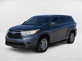 Photo of 2014 Shoreline Blue Pearl Toyota Highlander