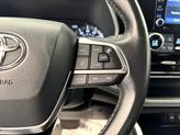 Thumbnail of 2020 Light Blue Toyota Highlander