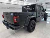Thumbnail of 2021 Black Clearcoat Jeep Gladiator