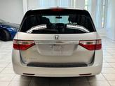 Thumbnail of 2013 Alabaster Silver Metallic Honda Odyssey