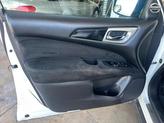 Thumbnail of 2016 White Nissan Pathfinder