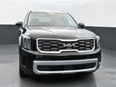 Thumbnail of 2025 Ebony Black Kia Telluride