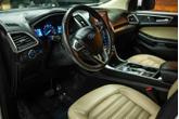 Thumbnail of 2022 White Ford Edge