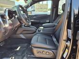 Thumbnail of 2025 Onyx Black GMC Canyon