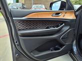 Thumbnail of 2024 Metallic Jeep Grand Cherokee L