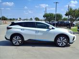 Thumbnail of 2021 White Nissan Murano