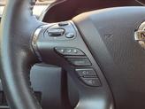 Thumbnail of 2021 White Nissan Murano