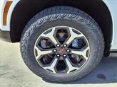 Thumbnail of 2026 Summit White GMC Yukon