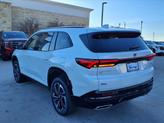 Thumbnail of 2025 White Frost Tri-Coat Buick Enclave