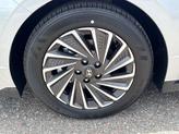 Thumbnail of 2025 Aero Silver Hyundai SONATA Hybrid