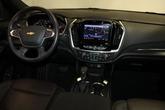 Thumbnail of 2022 Iridescent Pearl Tricoat Chevrolet Traverse