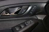 Thumbnail of 2022 Iridescent Pearl Tricoat Chevrolet Traverse