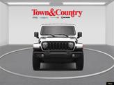 Thumbnail of 2025 Bright White Clearcoat Jeep Gladiator