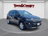Photo of 2022 Black Jeep Compass