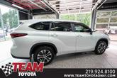 Thumbnail of 2023 Wind Chill Pearl Toyota Highlander Hybrid