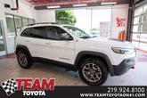 Thumbnail of 2021 Bright White Clearcoat Jeep Cherokee