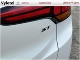 Thumbnail of 2022 White Frost Tri-Coat Buick Encore GX