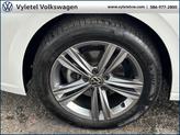 Thumbnail of 2023 Opal White Pearl Effect Volkswagen Jetta