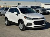 Photo of 2022 Iridescent Pearl Tricoat Chevrolet Trax