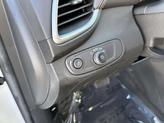 Thumbnail of 2022 Iridescent Pearl Tricoat Chevrolet Trax