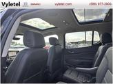 Thumbnail of 2021 Ebony Twilight Metallic GMC Acadia