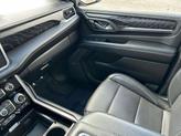 Thumbnail of 2022 Onyx Black GMC Yukon