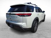 Thumbnail of 2022 Pearl White Tricoat Nissan Pathfinder