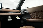 Thumbnail of 2025 White Diamond With Black Roof Mitsubishi Outlander